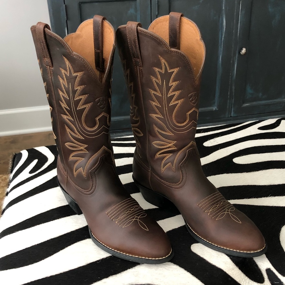 Worn Once🌼ARIAT Heritage R Toe Western Boot